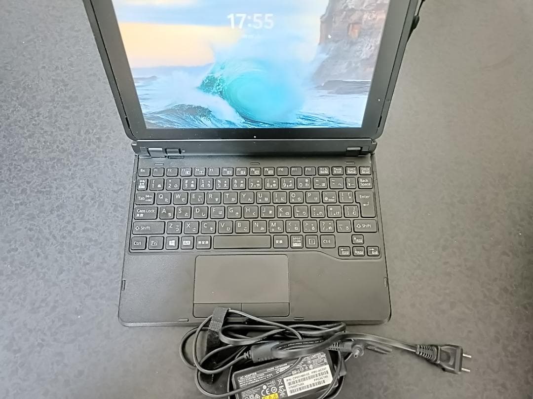 Fujitsu ARROWS Q507/PE ペン付き
