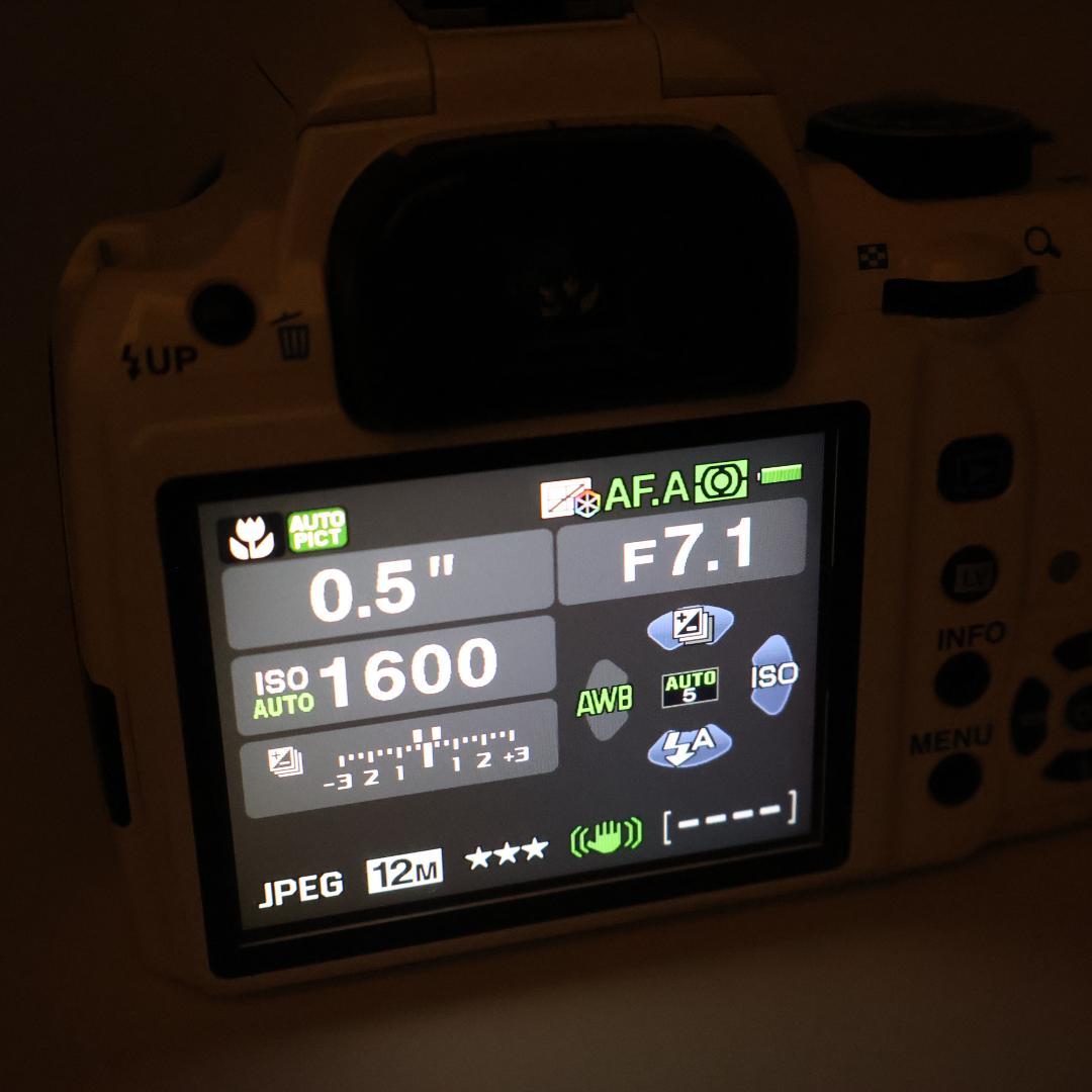 ❤️ PENTAX ペンタックス k-rホワイト❤️ スマホ転送❤️一眼レフ❤️