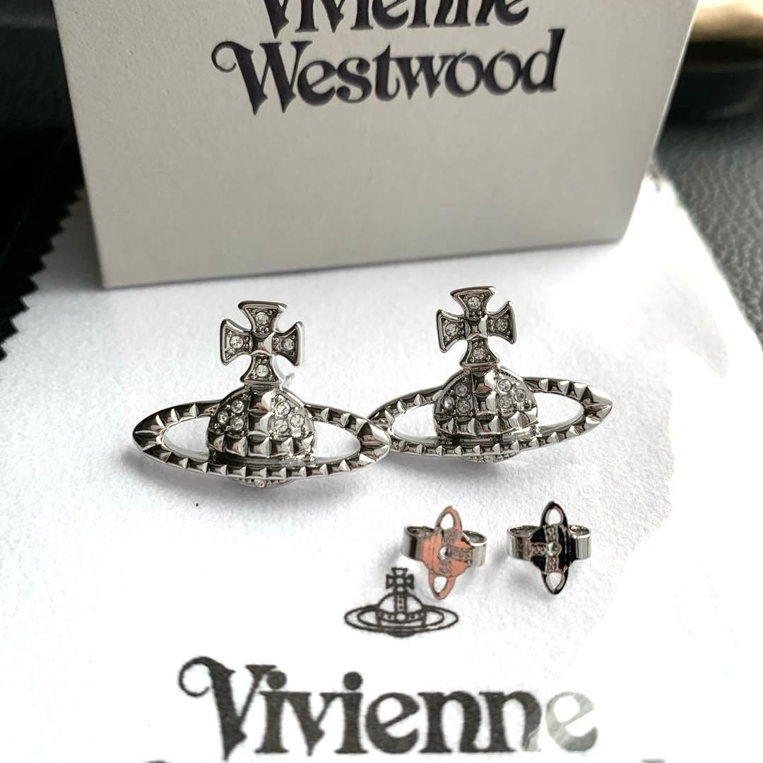Vivienne Westwood バスレリーフ　ピアス