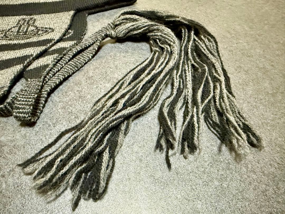 ヴィヴィアンウエストウッド　耳あて 耳当て ニット帽子 ブラック×グレー