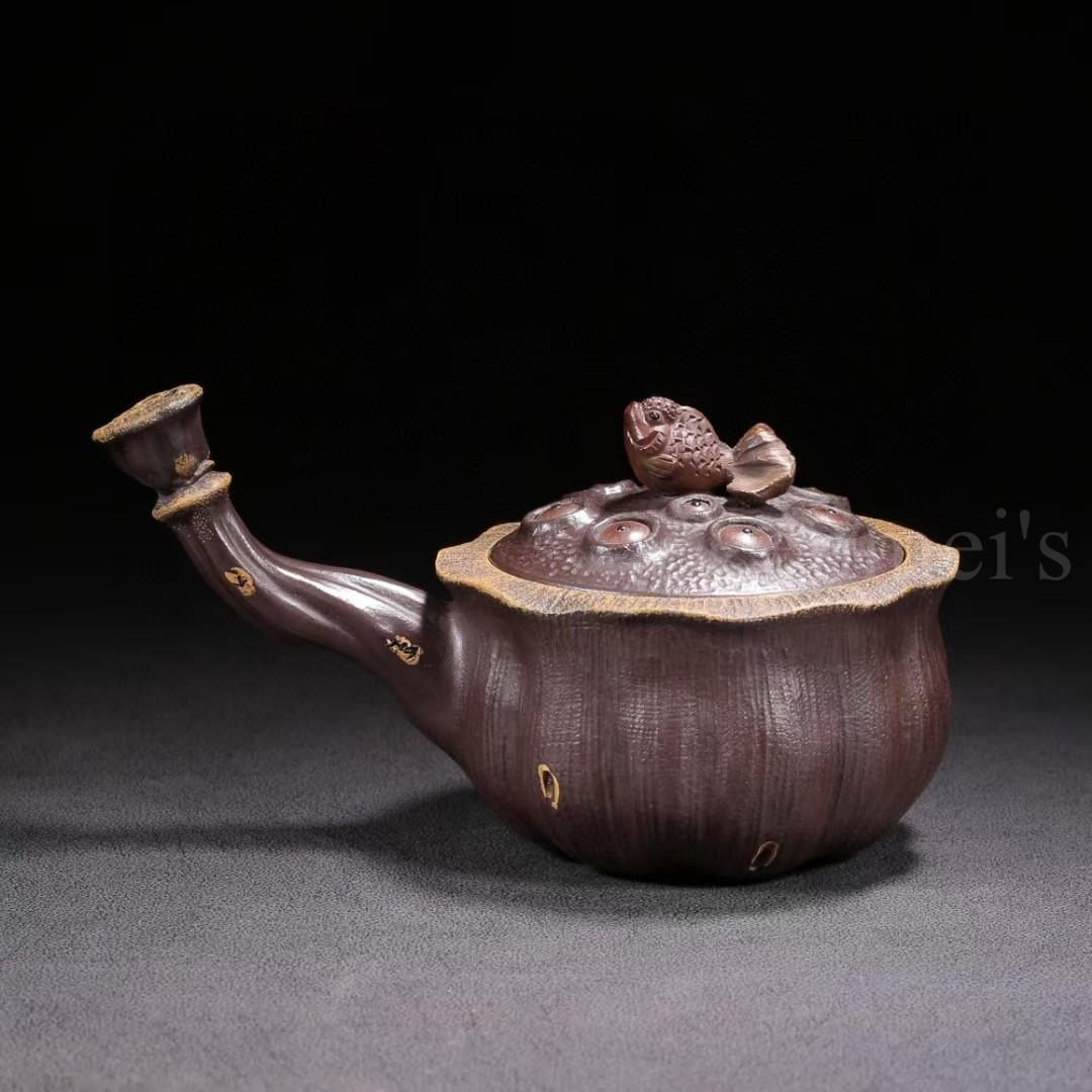 中国古美術・原鉱紫泥荷塘月色紫砂壺・底款：陳鳴遠・紫砂壺・急須・茶壺・茶道・置物