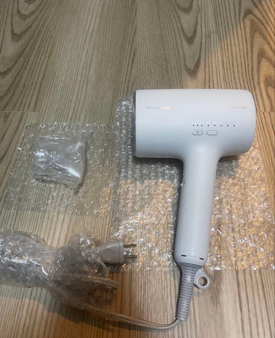 パナソニック　ドライヤーナノケア　EH-NA0J