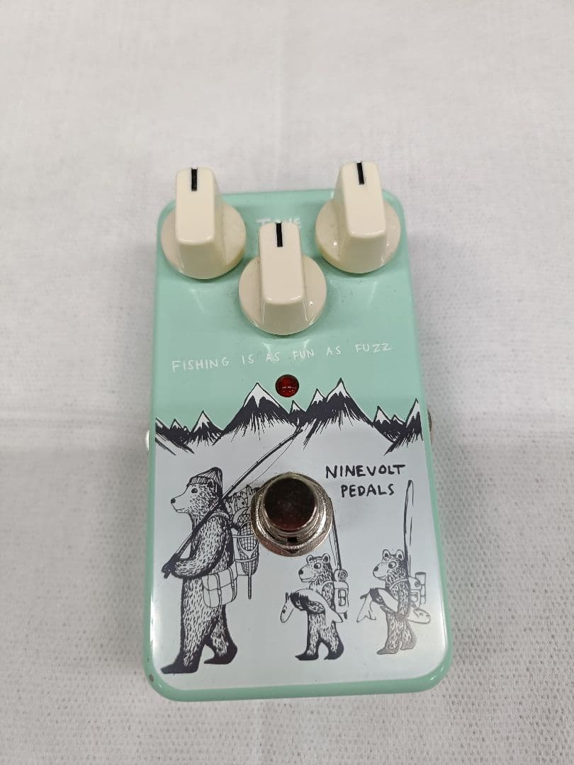 ギター NINE VOLT PEDALS FUZZ