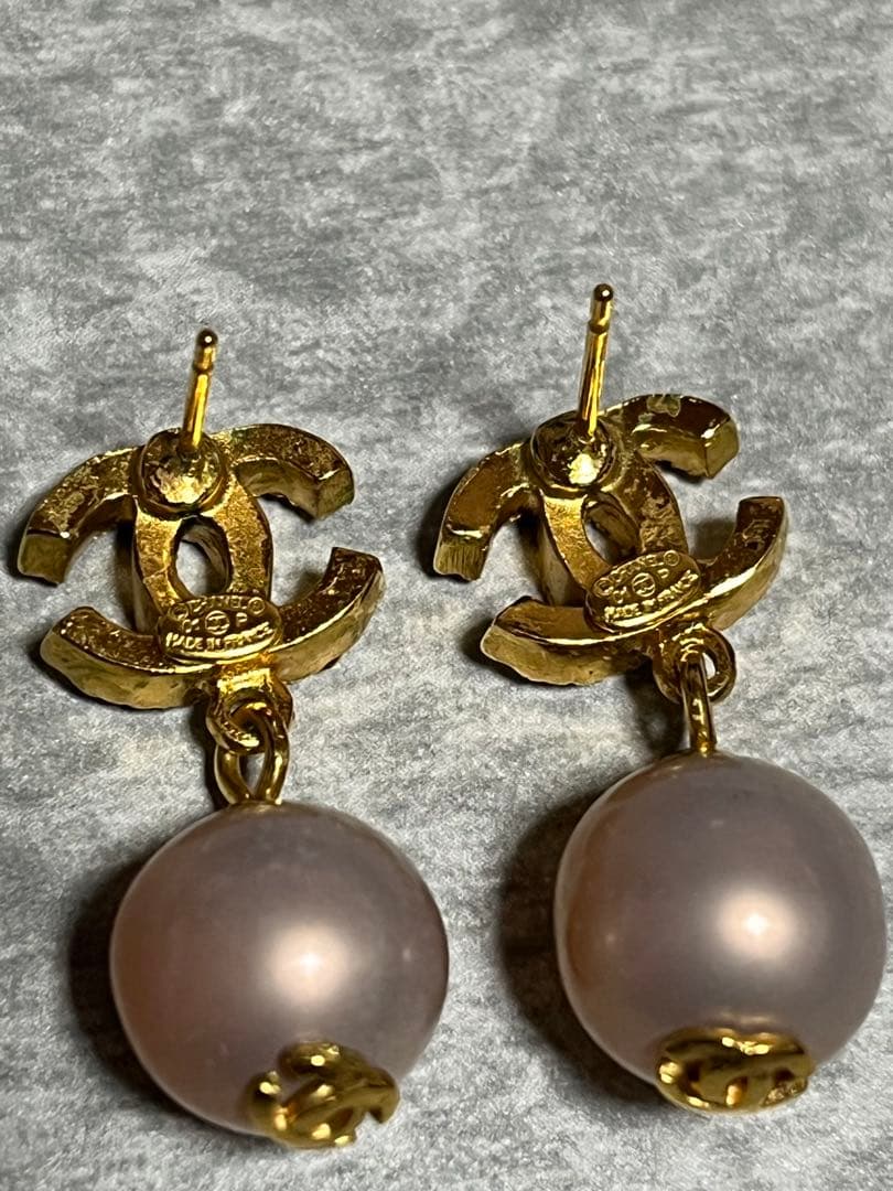 CHANEL ゴールド CCロゴ ピアス