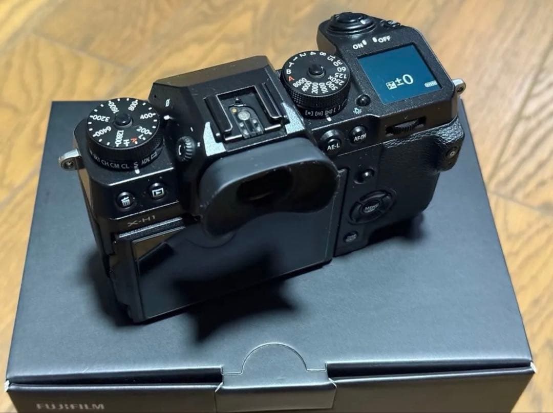 デジタルカメラ FUJIFILM X-H1