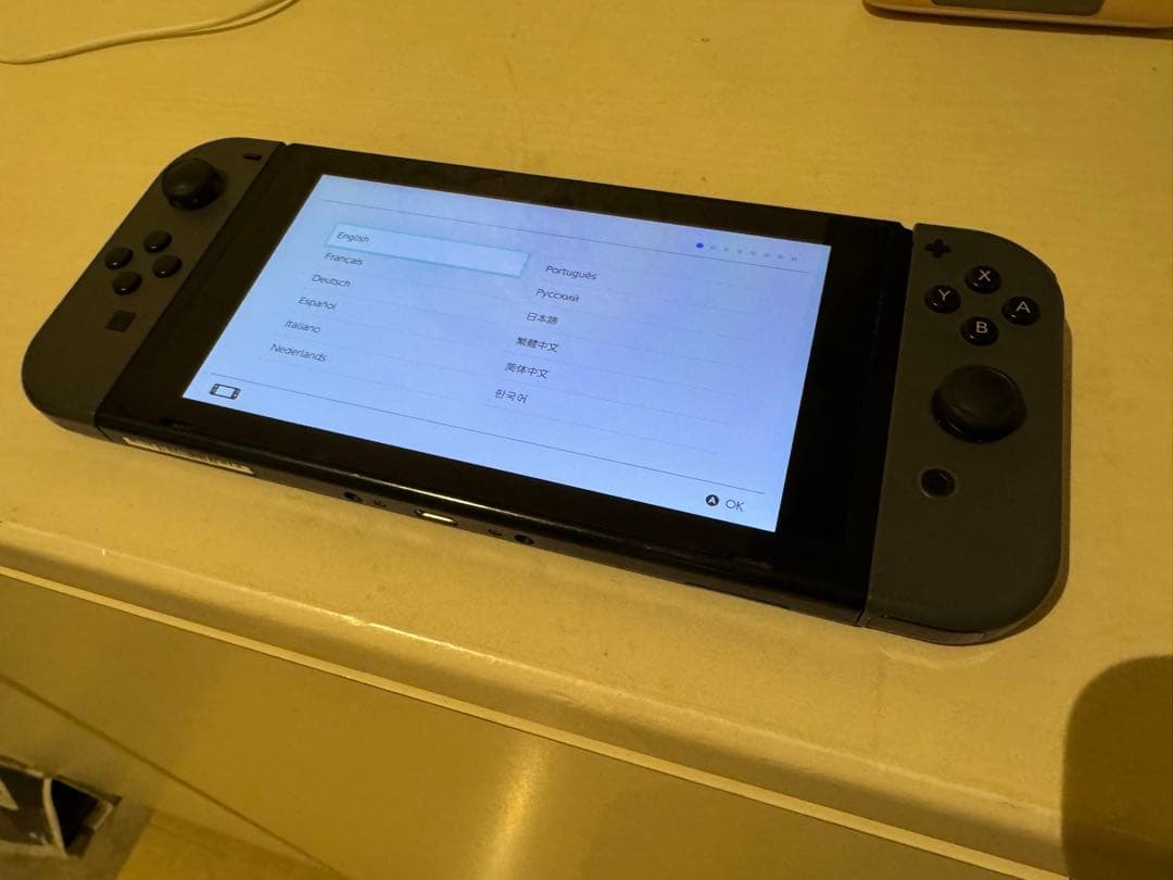 Nintendo Switch グレー 本体　箱付き　ジャンク