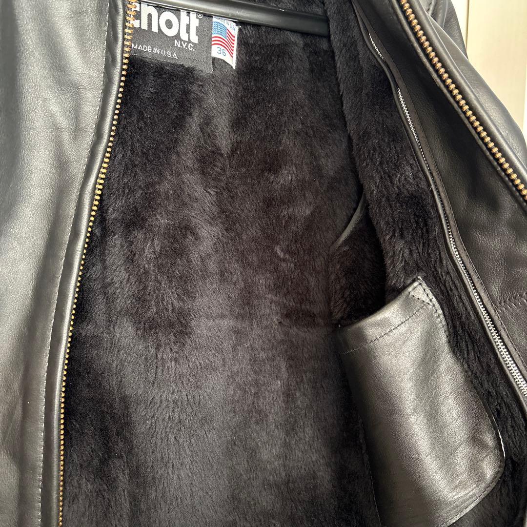 Schott NYC ブラックレザーシングルライダースジャケット