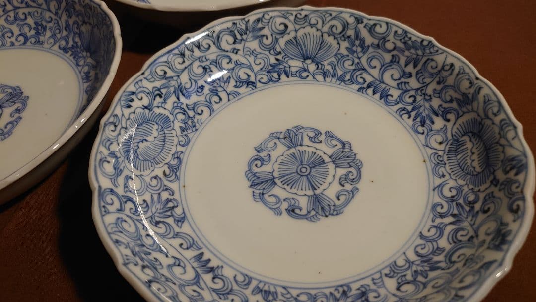 古伊万里　伊万里　染付　江戸期　華唐草　唐草文　蔵出し　中皿　３客