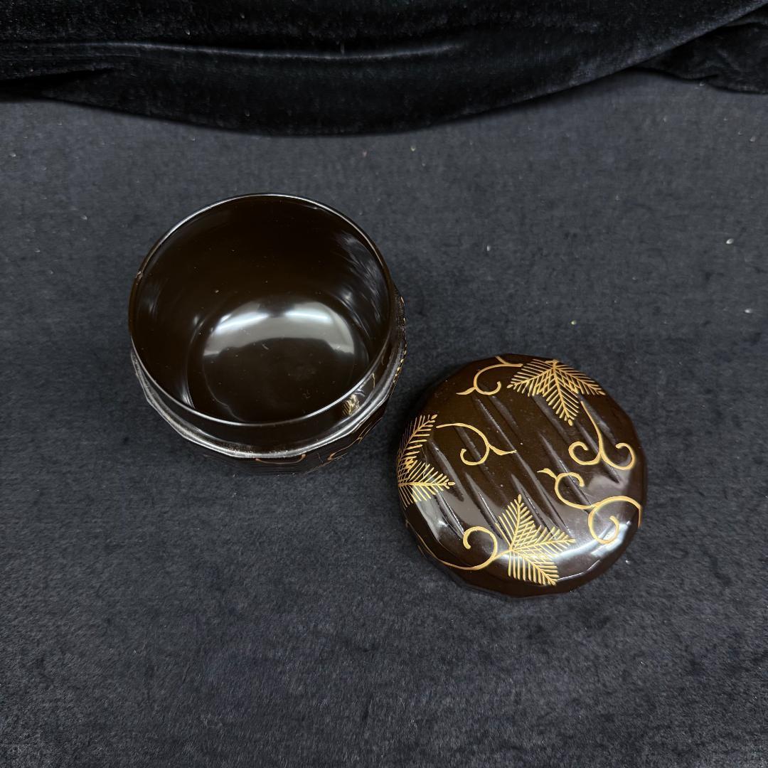 松唐草蒔絵　折撓棗 茶道具 ナツメ 茶入り 漆器 在銘 共箱