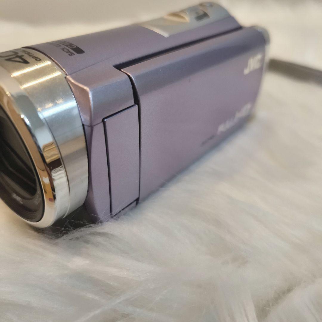 美品 JVC ビデオカメラ Everio GZ-HM33-V バイオレット
