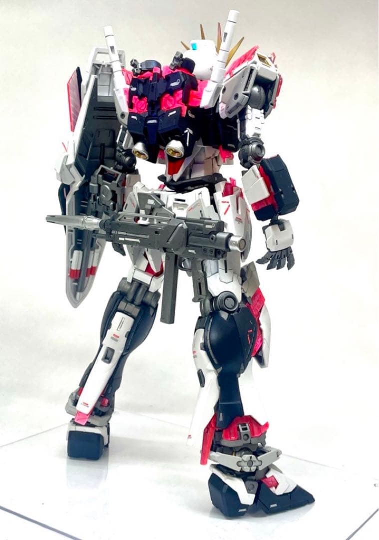 MGナラティブガンダムver.ka νガンダム配色　全塗装　完成品