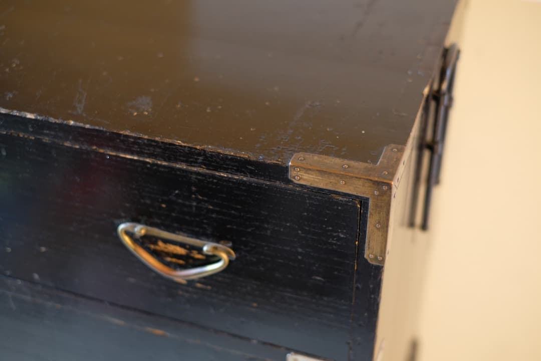 11/8迄出品 桐材漆塗時代箪笥（京都） ② 京箪笥 アンティーク