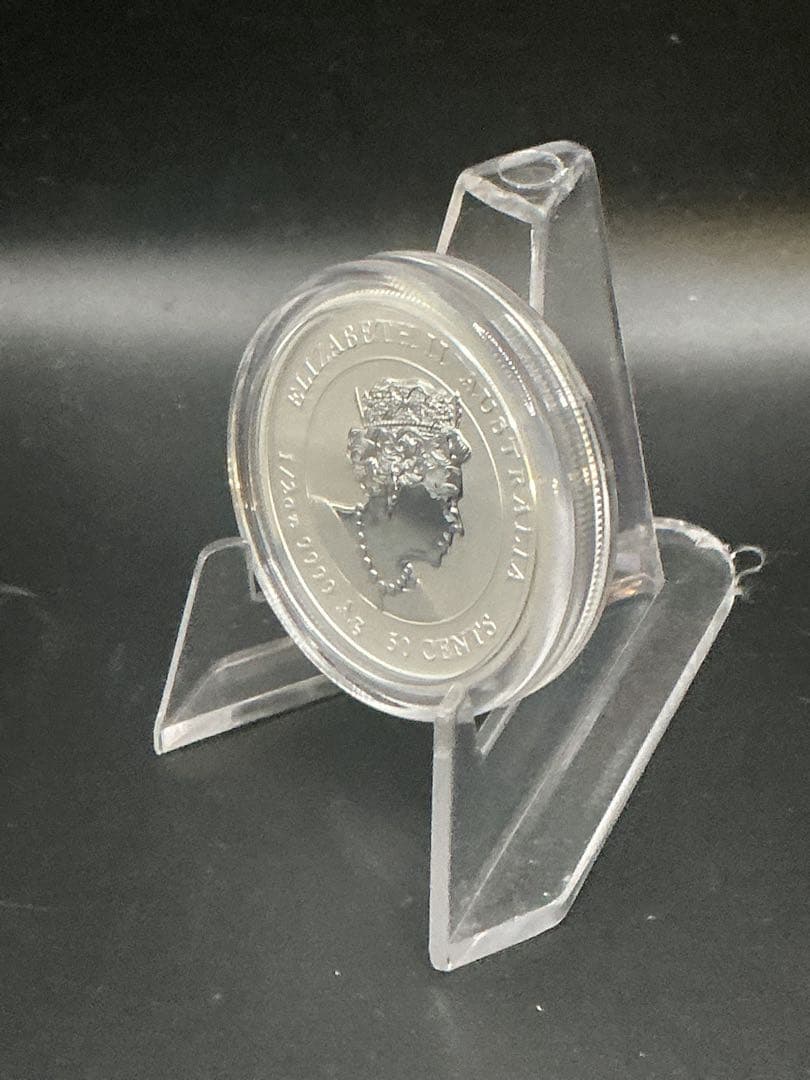 2023年「卯年（ラビット）」カラー銀貨 1/2オンス・純銀（パース造幣局）