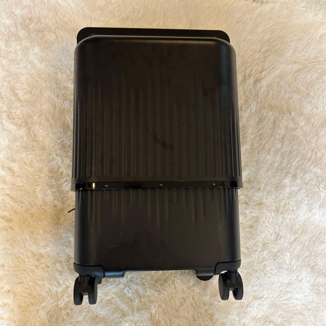 VELO 3段階可変式スーツケース 40〜72リットル　ブラック