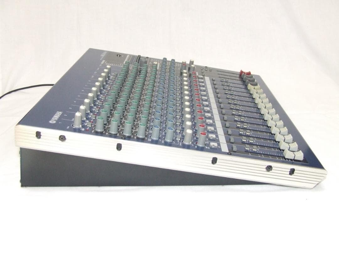 Yamaha MG16/6FX アナログミキサー
