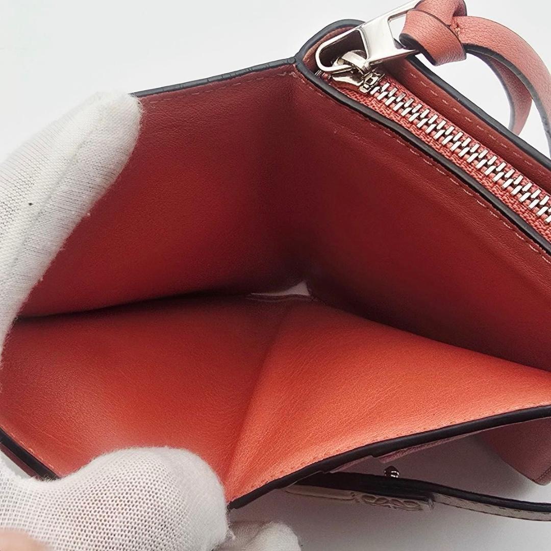 LOEWE ロエベ トライフォールド コンパクトウォレット 二つ折 アナグラム.