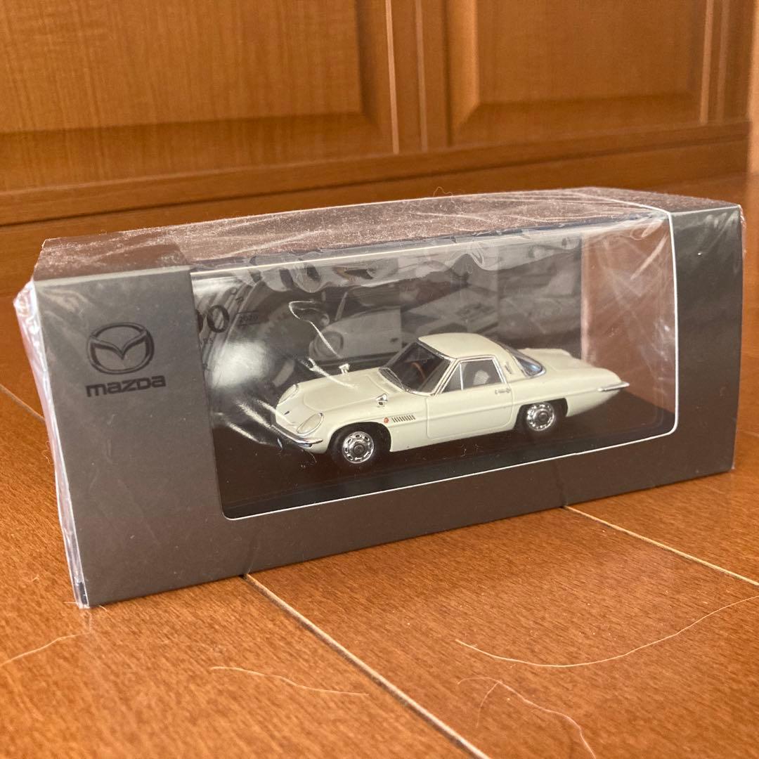 マツダ　コスモ　ミニカー