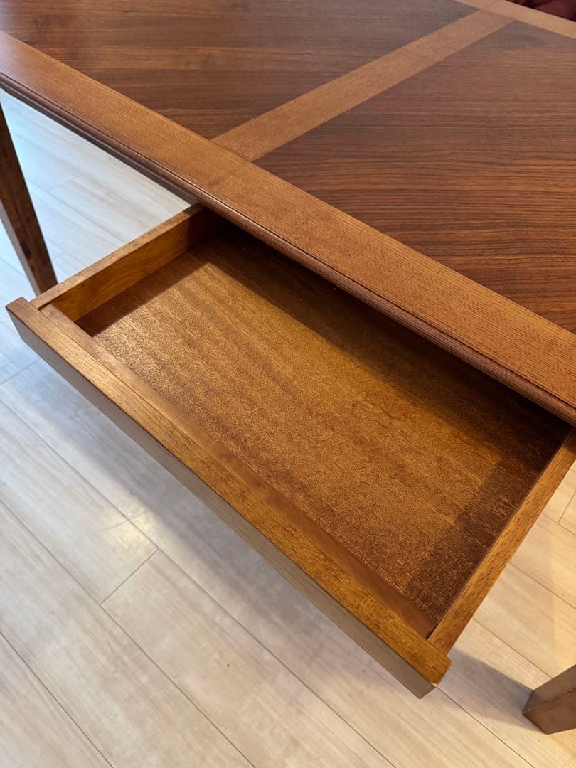 ACME FURNITURE ワーナーダイニングテーブル