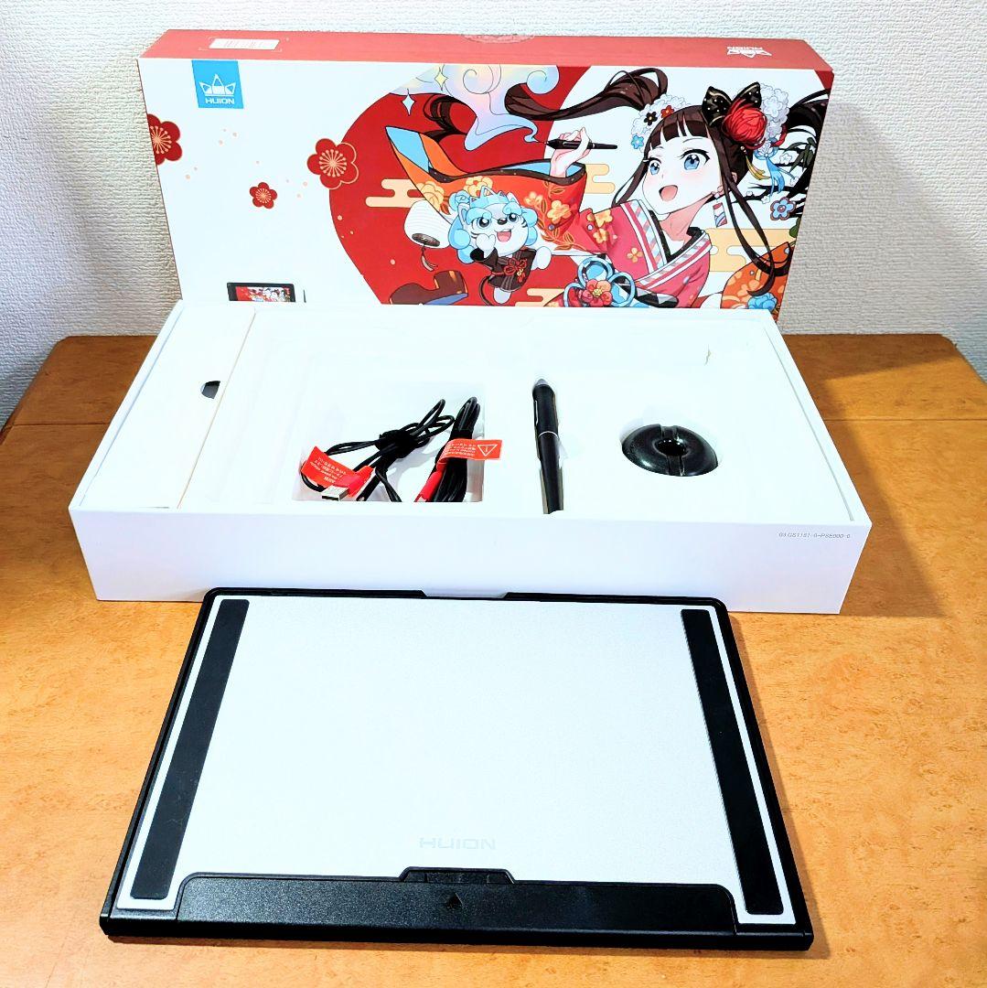 【美品】液晶タブレット 液タブ HUION KAMVAS12