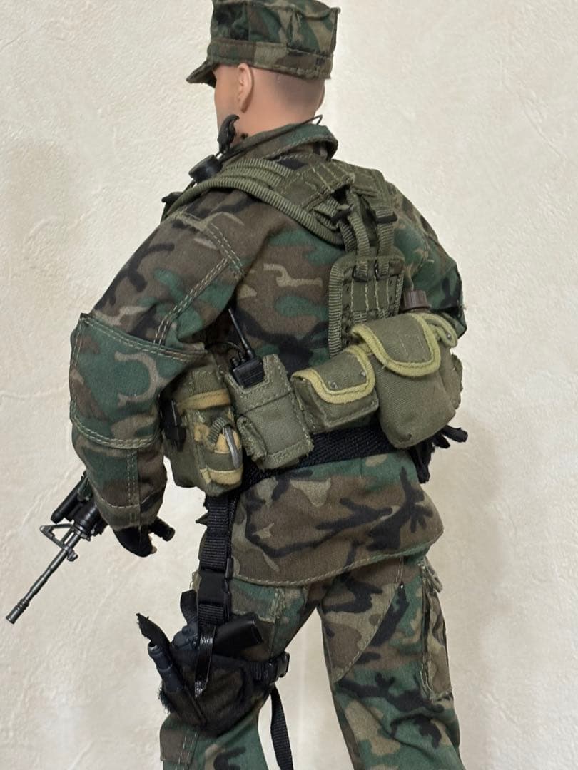 アメリカ海軍ネイビーシールズ チームリーダー ティアーズ オブ ザ サン