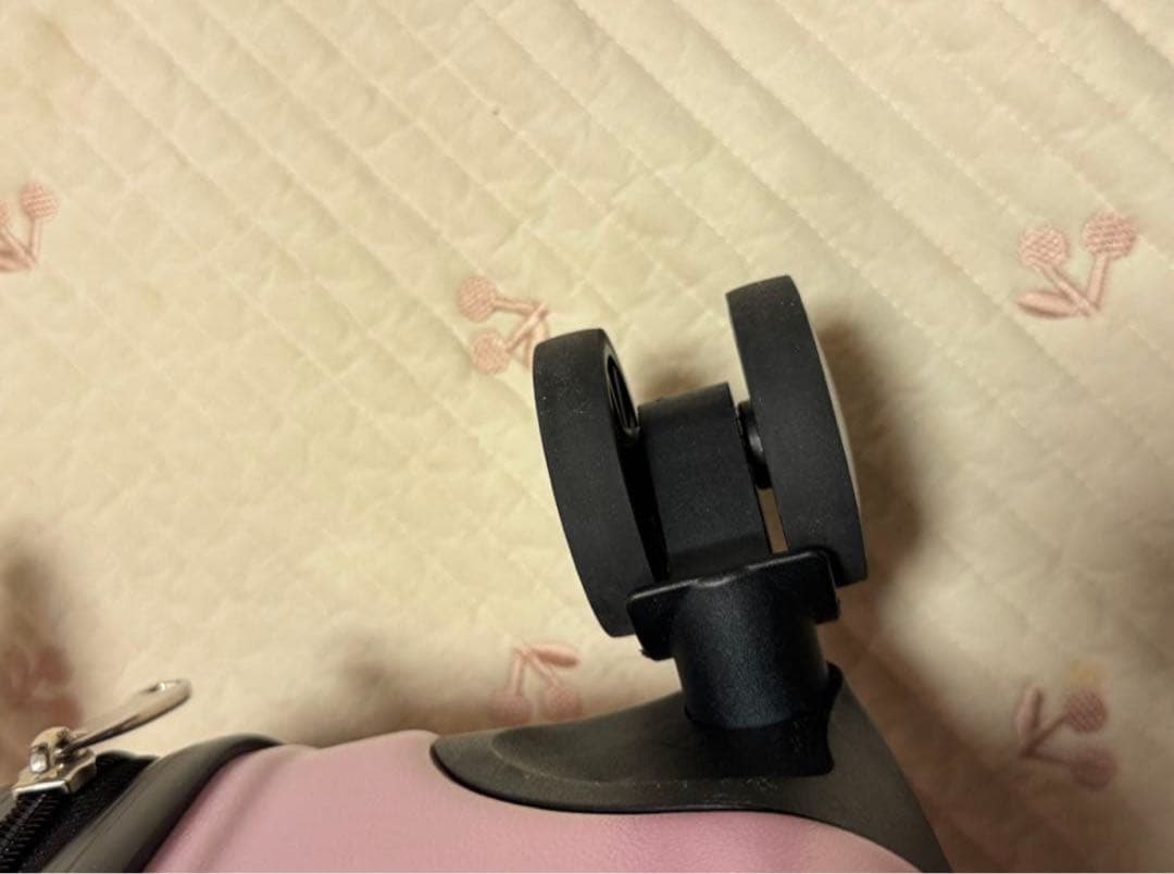 本日のみお値下げ子供向けキャリーカート ピンク