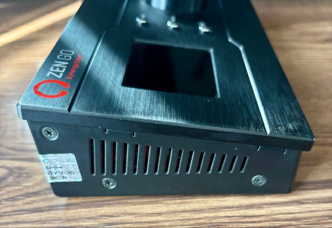 antelope audio ZEN GO ピンクの猫