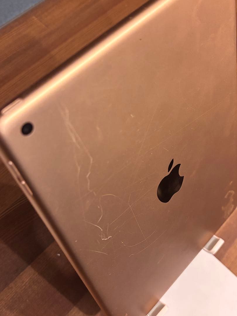 雪さん専用 Apple iPad 第8世代 ゴールド 本体