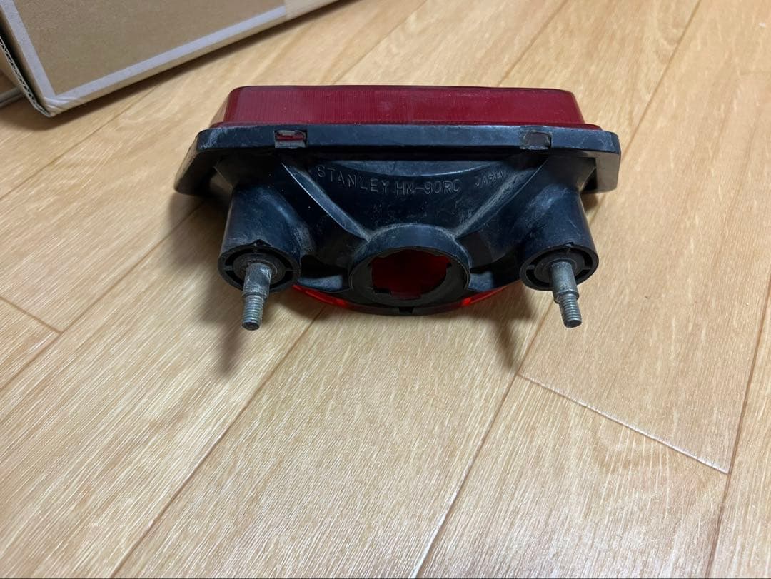 CBR400F テールランプ