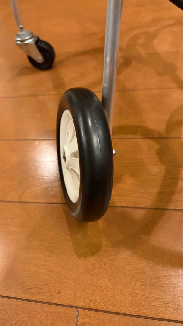 軽量　ポチの車イス　4輪　アルミ製　小型犬