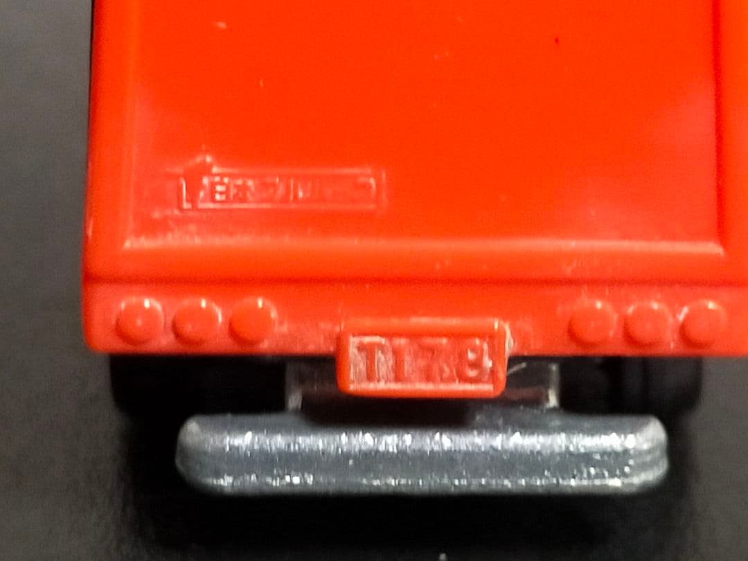 レース 関係者 配布品 黒箱 トミカ ふそう ウィング ルーフ 日本製