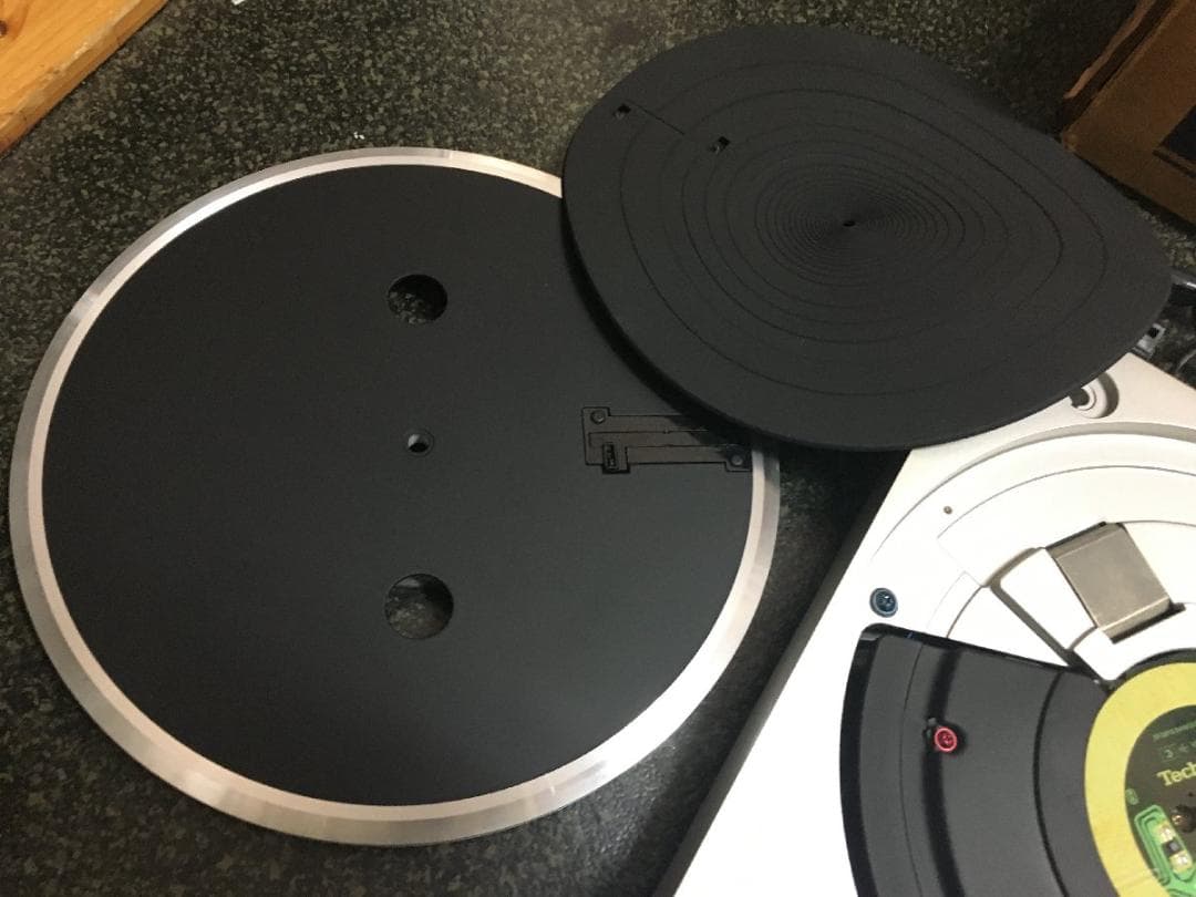 テクニクス 新同 長期保管品 QUARTZ SL-Q303 レコードプレイヤー