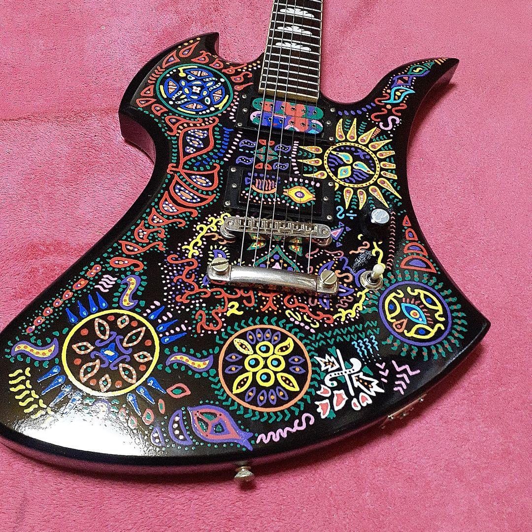 【良・美品】サイケペイント・hideモデル。モッキンバードエレキギター。