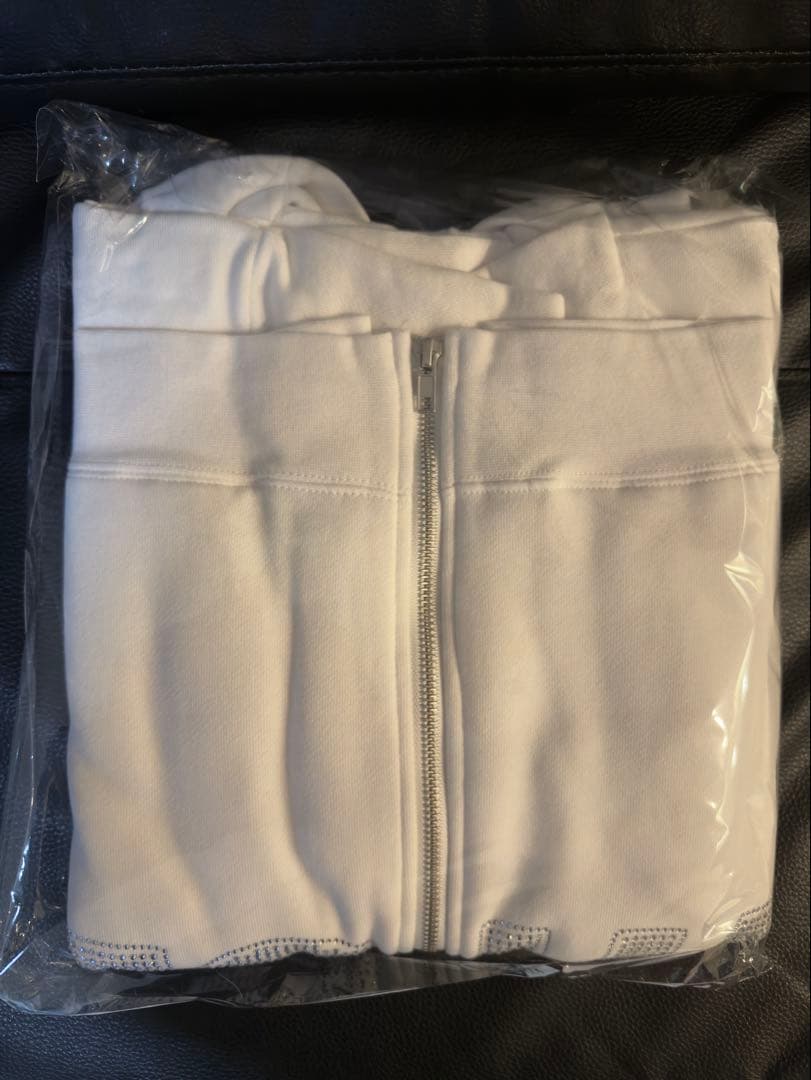 YOASOBI WANDARA ラインストーンロゴジップフーディー　FC限定