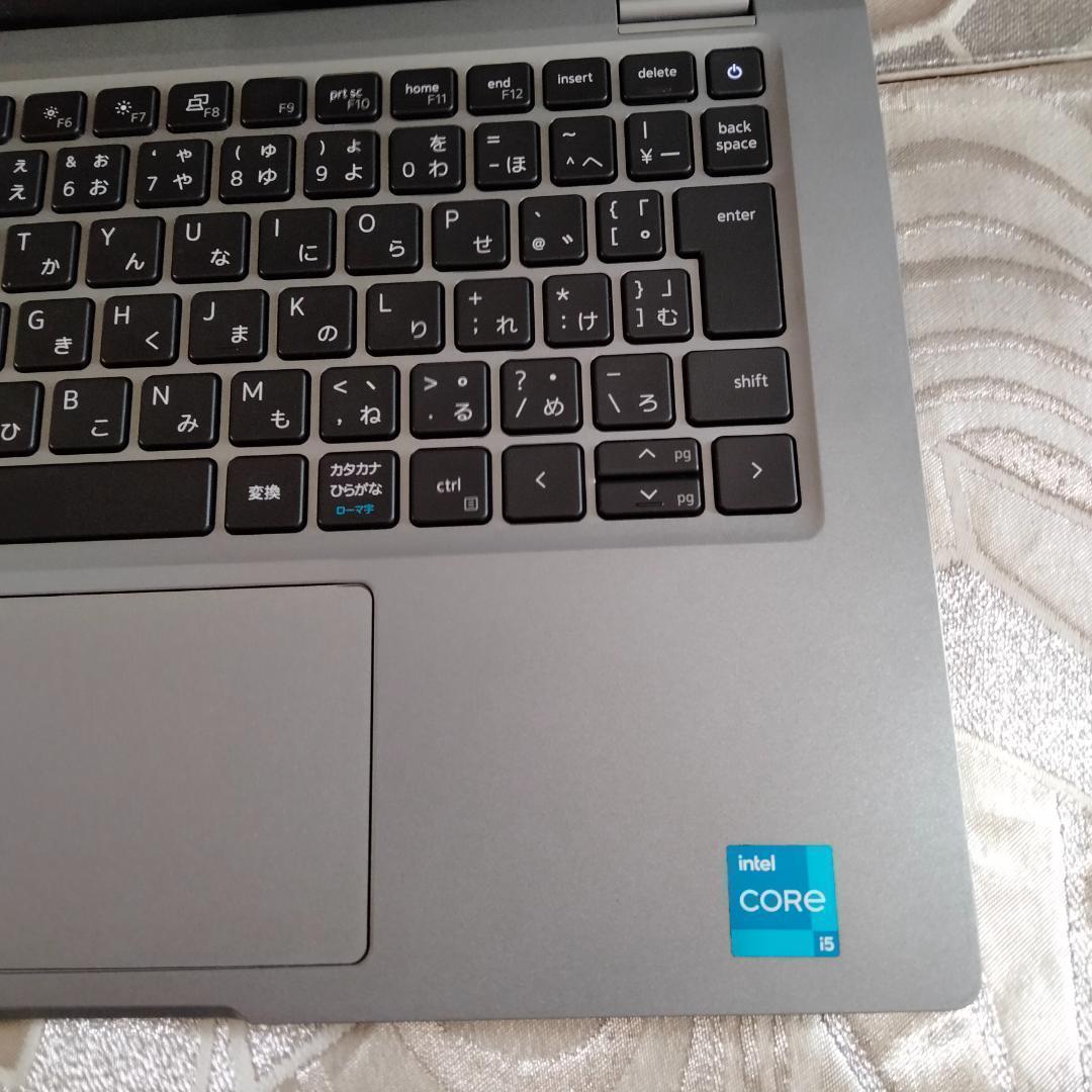 DELL 5320/13インチ 11世代 i5 256G 1920x1080