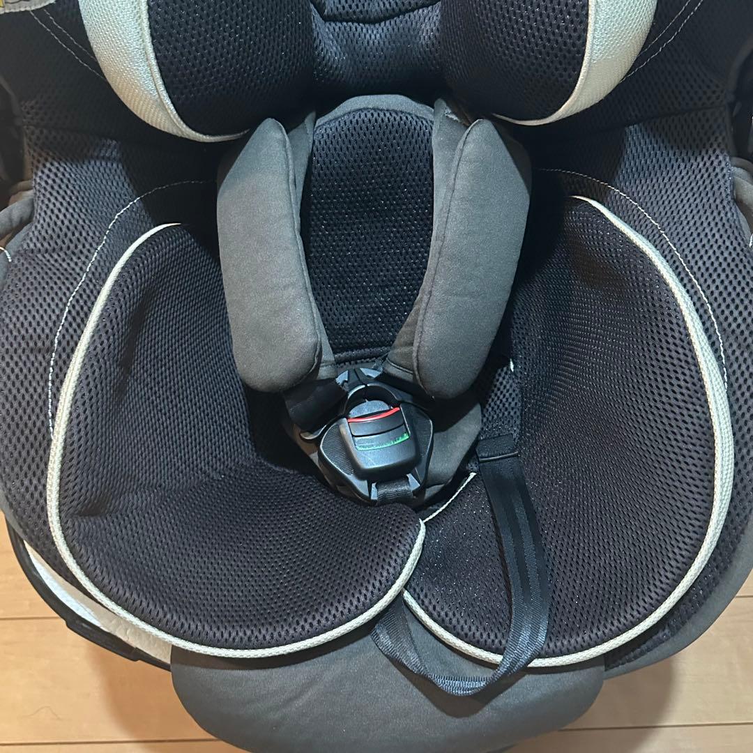 エールベベ クルット4i グランス チャイルドシート回転式 ISOFIXブラウン