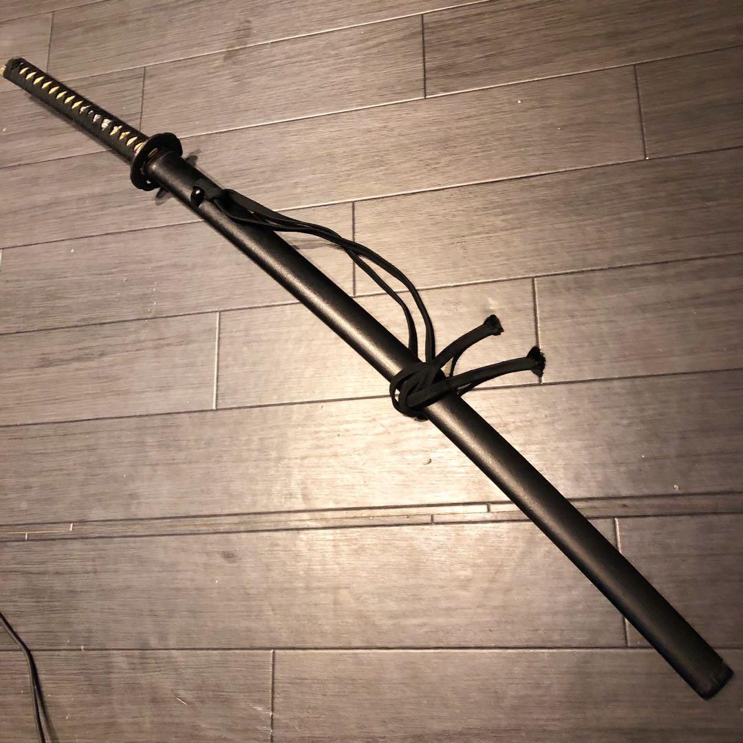 高級模造刀　居合刀　樋入り刀身　黒拵え　亜合金刀身