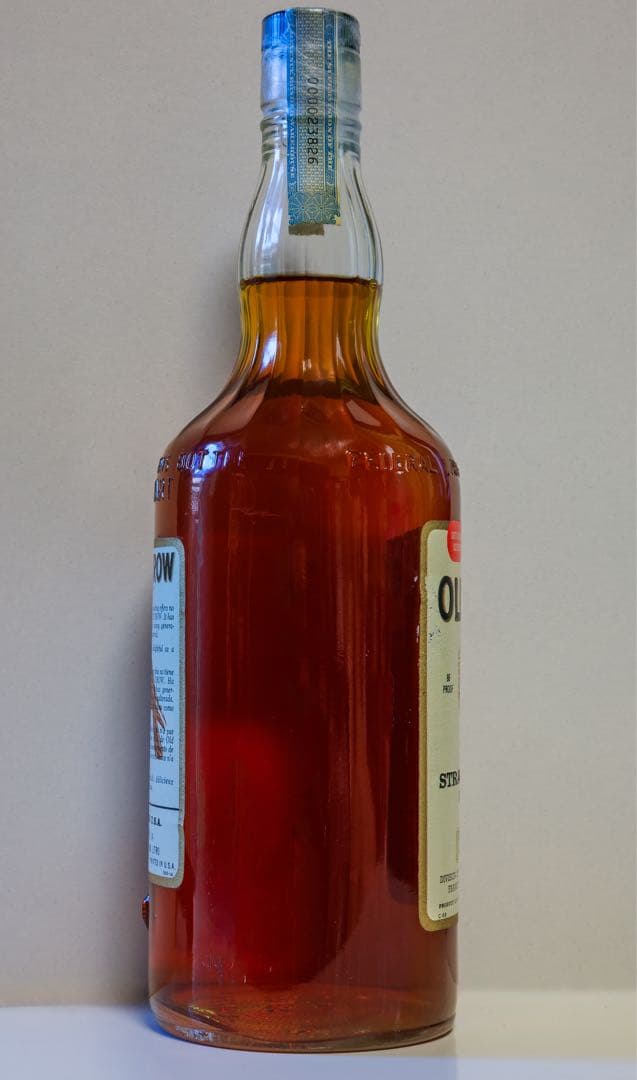 オールドクロウ ストレートバーボンウイスキー 946ml 43%