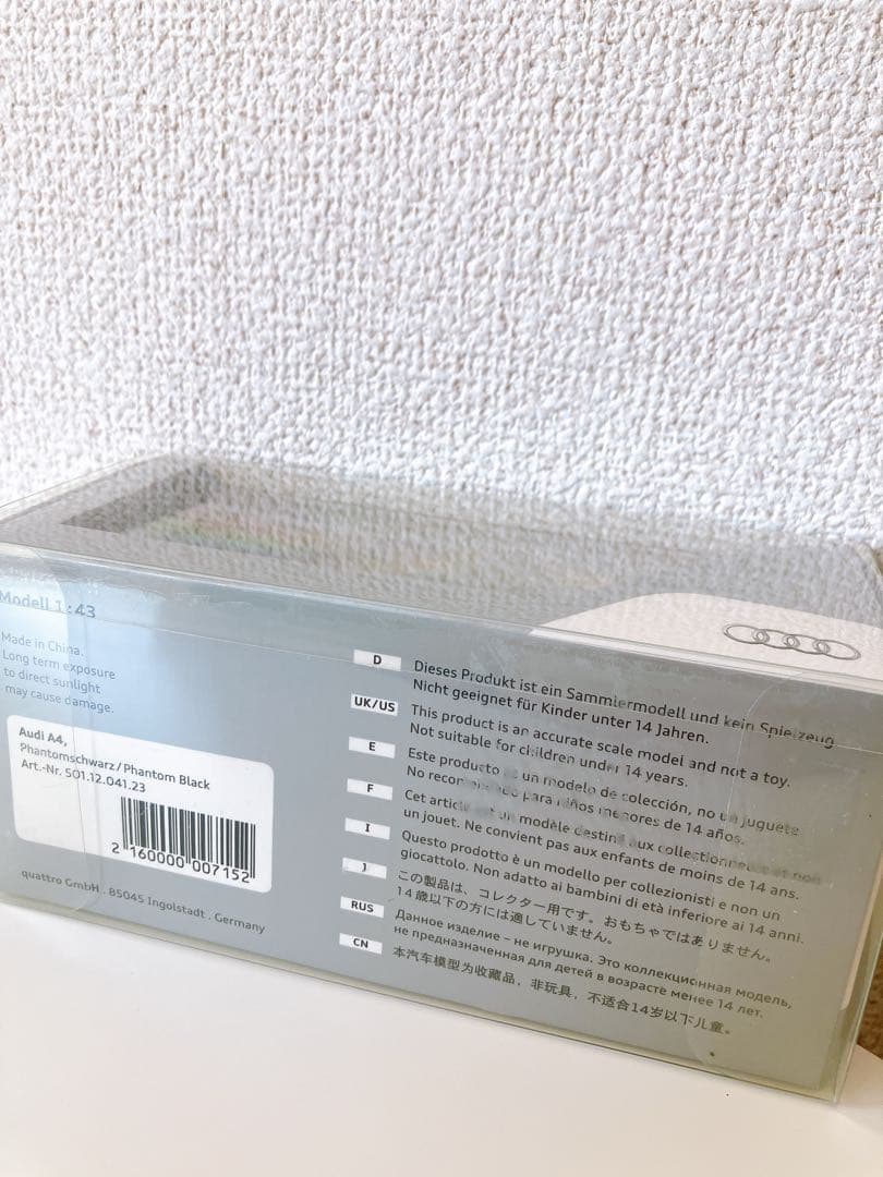 ☆新品☆ミニカー 1/43 アウディ A4 セダン ファントムブラック
