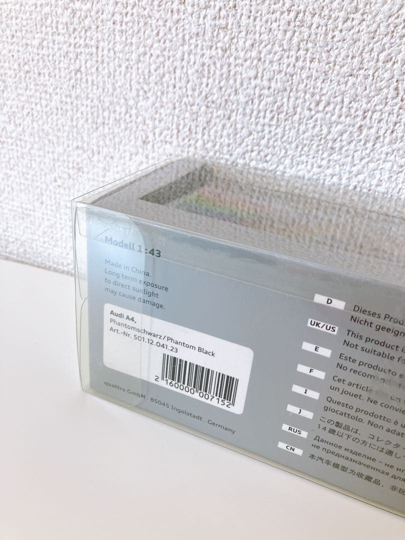 ☆新品☆ミニカー 1/43 アウディ A4 セダン ファントムブラック