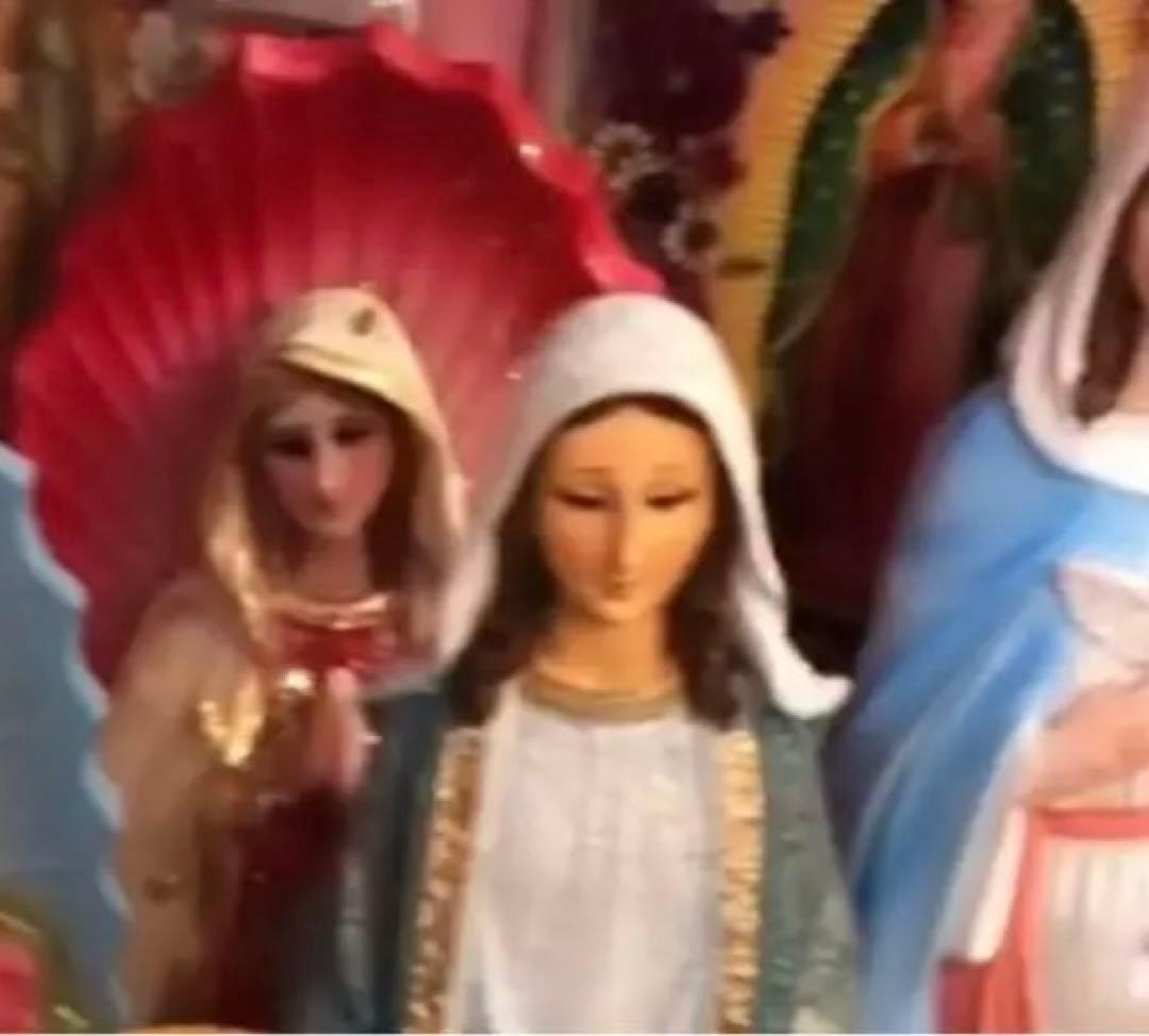 つけまつ毛　キラキラマリア様