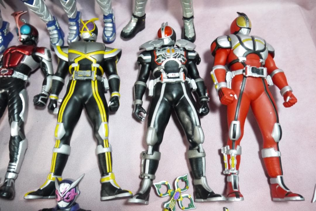 ビッグサイズソフビフィギュア　仮面ライダー鎧武・ファイズ・カブトほか　20体