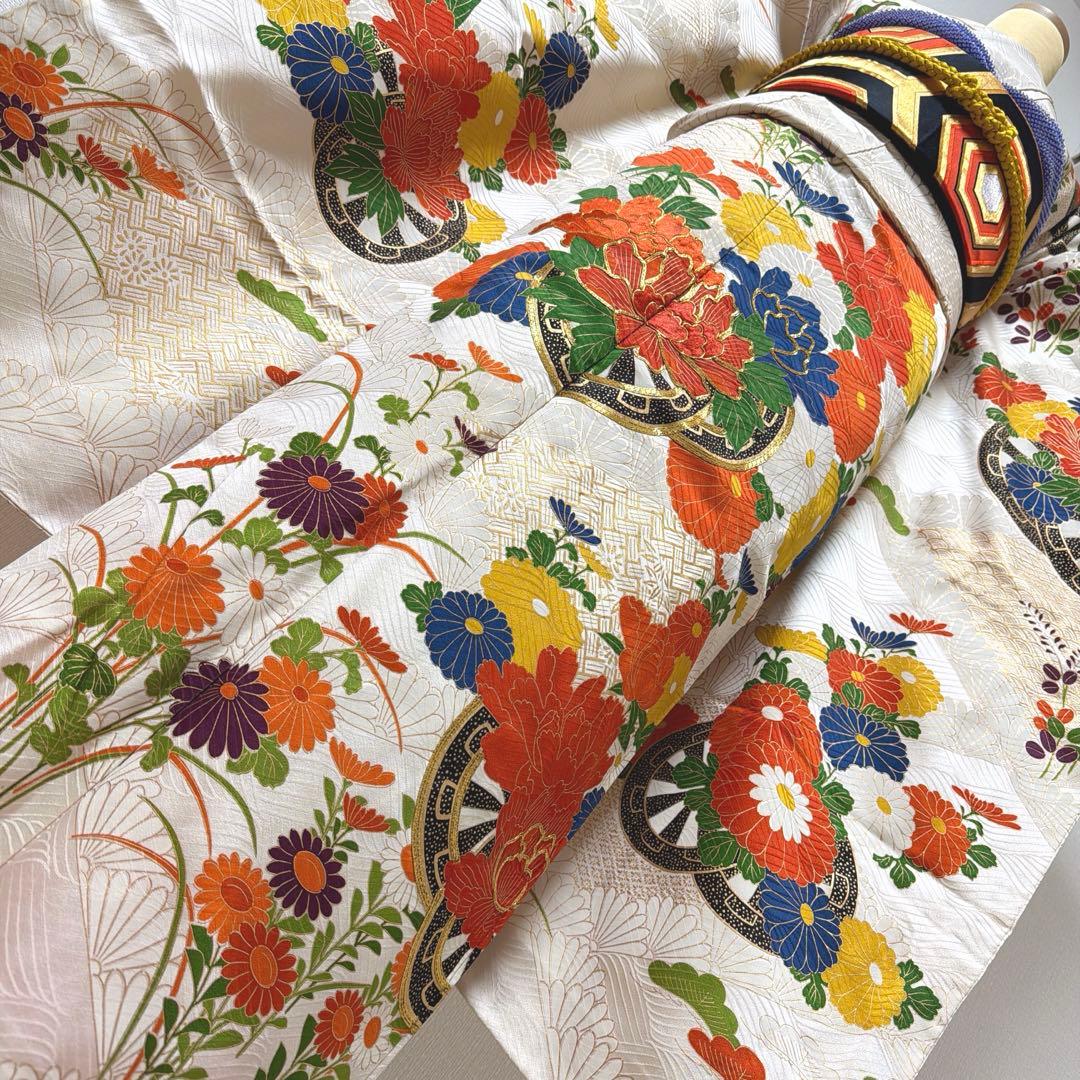 6 振袖フルセット 正絹 オフホワイト 橙 金彩 駒刺繍 刺繍 レトロ 古典