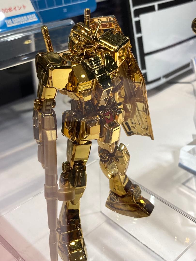 ガンダムベース限定HG ガンダム ゴールドコーティングver.