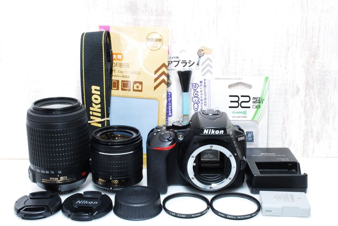 ❤️ ショット数僅か❤️Wi-Fi搭載機❤️ダブルレンズ❤️ Nikon D5600