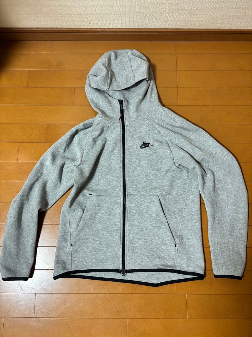 イラン軍　NIKEテックフリーススウェット上下セット サイズM