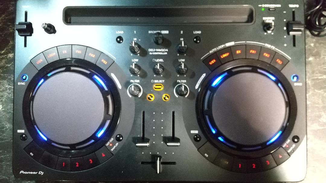 DDJ-WEGO4-K ACアダプター i-Phone、音声、USBコード類付