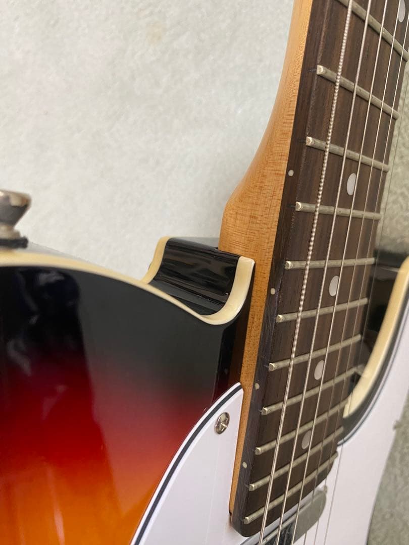 テレキャスター サンバースト　バインディング加工