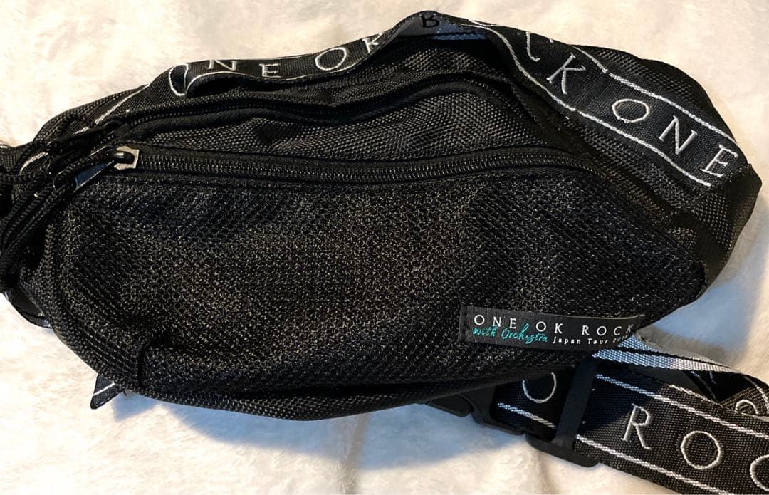 one ok rock ボディバッグ　オーケストラ