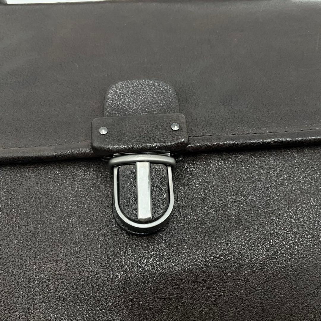 本日限定値引！ボッテガ Bottega Veneta ビジネスバッグ イントレ