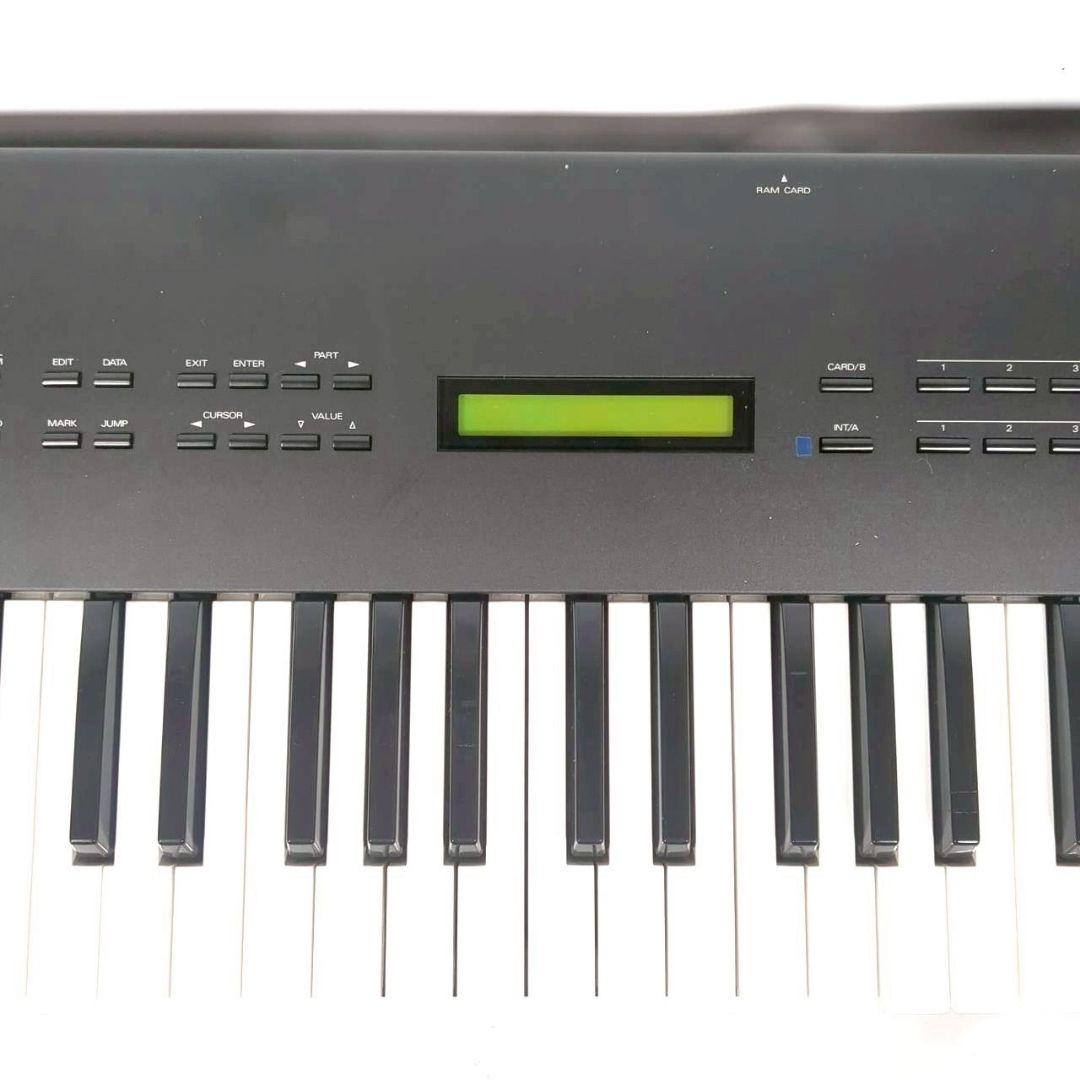 Roland U-20 シンセサイザー RS-PCM ローランド
